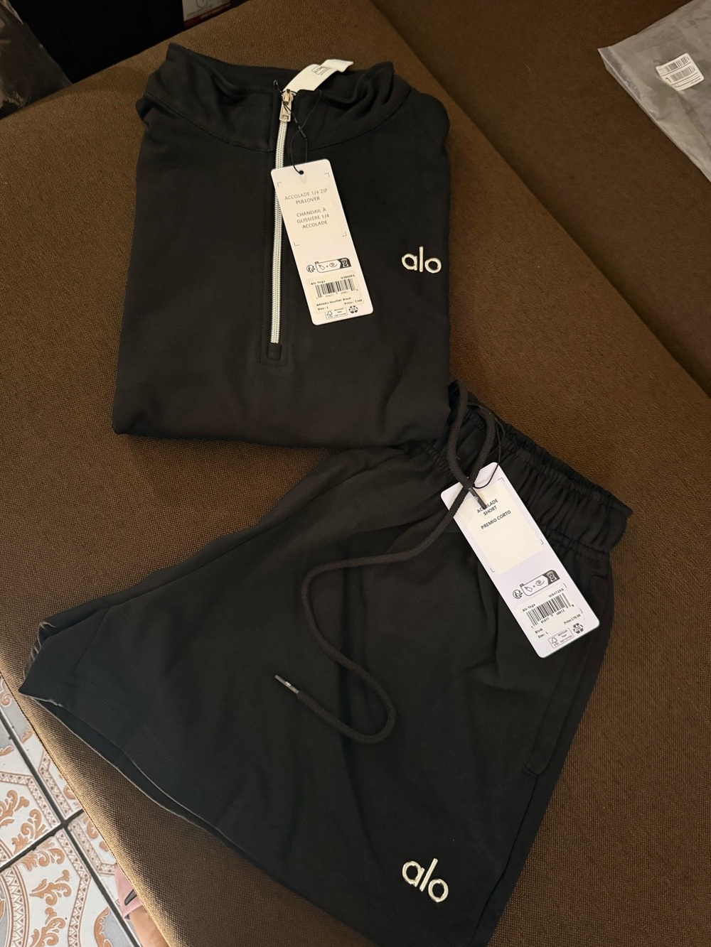 ALO Yoga Black Women's Athletic Quarter-Zip Top & Skort Set